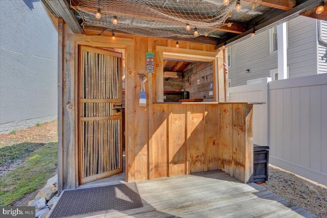 204 E HIGH ST, Womelsdorf, PA 19567