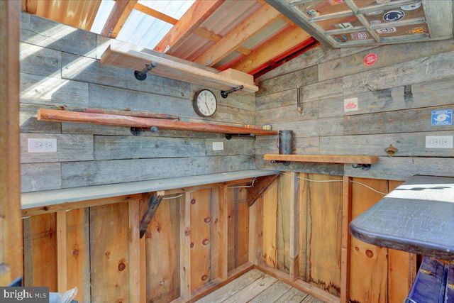 204 E HIGH ST, Womelsdorf, PA 19567