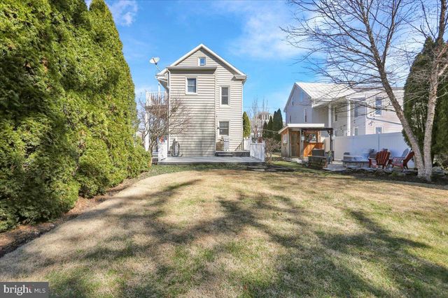 204 E HIGH ST, Womelsdorf, PA 19567