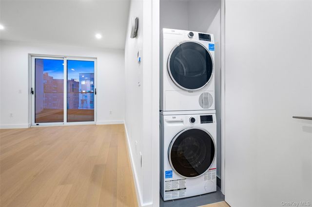 150-02 Northern Boulevard 3L, Flushing, NY 11354