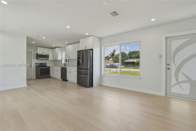 20440 NW 20th Ct, Miami Gardens, FL 33056