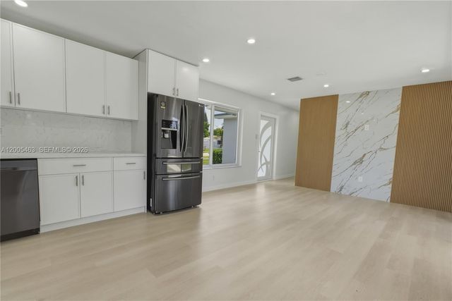 20440 NW 20th Ct, Miami Gardens, FL 33056