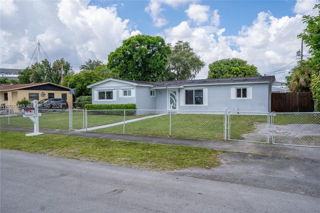 20440 NW 20th Ct, Miami Gardens, FL 33056