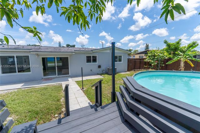 20440 NW 20th Ct, Miami Gardens, FL 33056