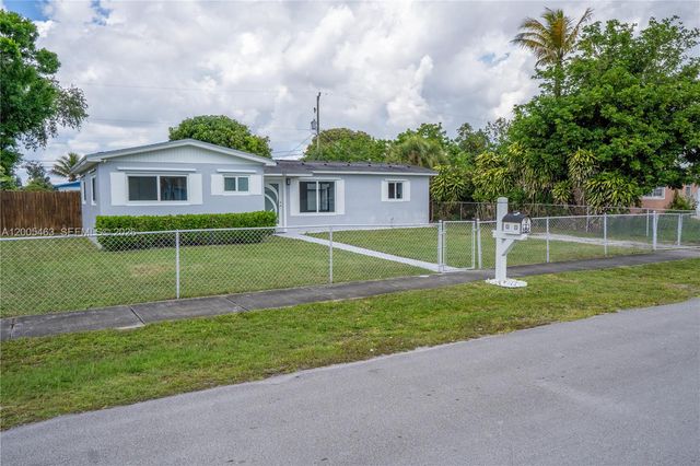 20440 NW 20th Ct, Miami Gardens, FL 33056