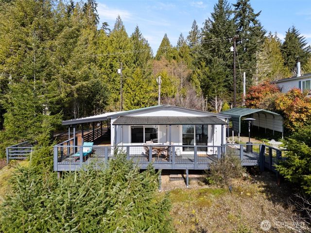 40 N Canal View Road, Hoodsport, WA 98548
