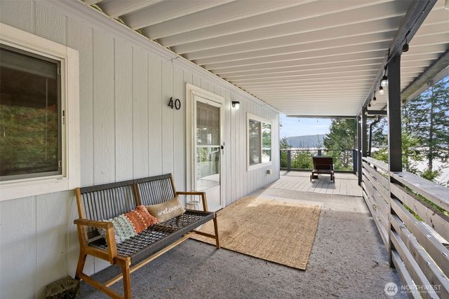 40 N Canal View Road, Hoodsport, WA 98548