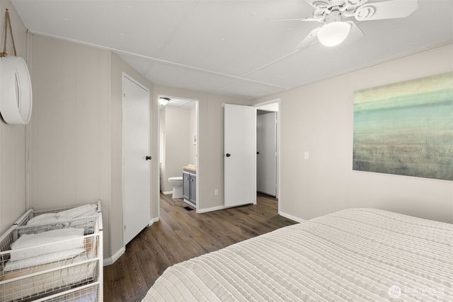 40 N Canal View Road, Hoodsport, WA 98548