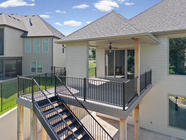 4522 STONINGTON CT, Columbia, MO 65203