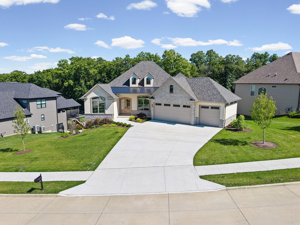 4522 STONINGTON CT, Columbia, MO 65203