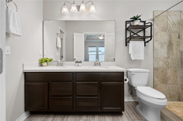 1032 Pasadena St, Portland, TX 78374