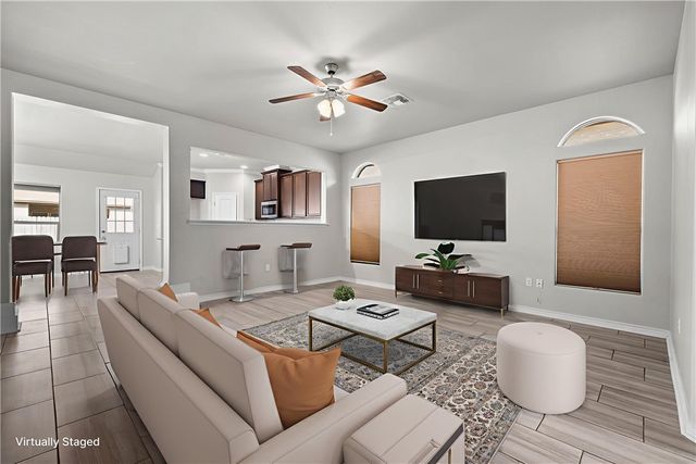 1032 Pasadena St, Portland, TX 78374