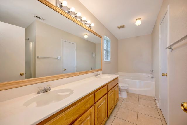 117 Goldeneye Lane, Fort Worth, TX 76120