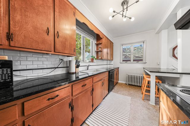 154 First Avenue, West Haven, CT 06516