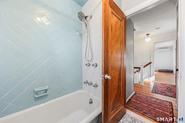 154 First Avenue, West Haven, CT 06516