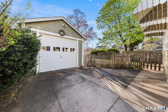 154 First Avenue, West Haven, CT 06516