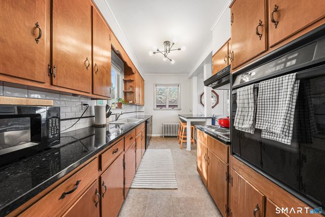 154 First Avenue, West Haven, CT 06516