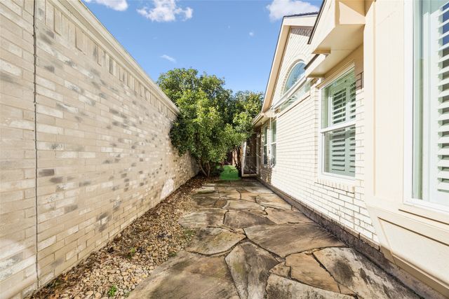 6737 Saddletree Trail, Plano, TX 75023