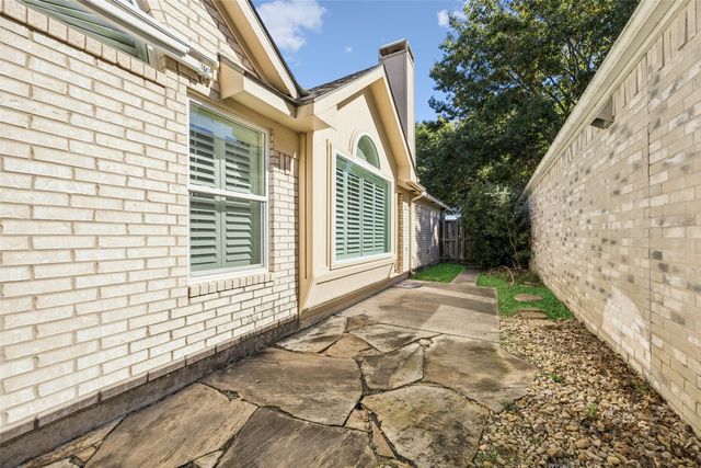 6737 Saddletree Trail, Plano, TX 75023