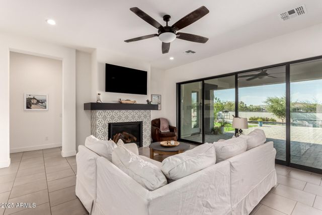 21874 E VIA DE ARBOLES --, Queen Creek, AZ 85142