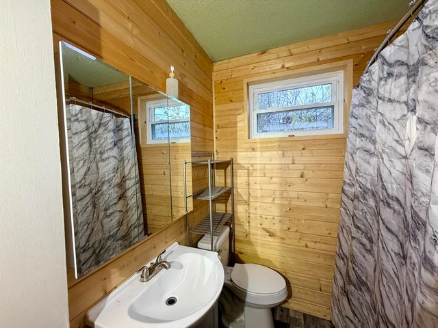 533 Mc Guire Avenue, Beattyville, KY 41311