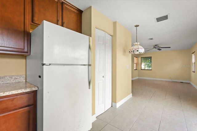 5 WOOD ACRE LANE, Palm Coast, FL 32164