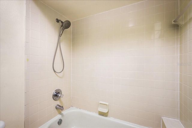 5 WOOD ACRE LANE, Palm Coast, FL 32164