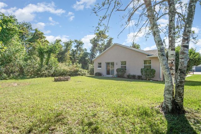 5 WOOD ACRE LANE, Palm Coast, FL 32164