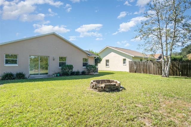 5 WOOD ACRE LANE, Palm Coast, FL 32164