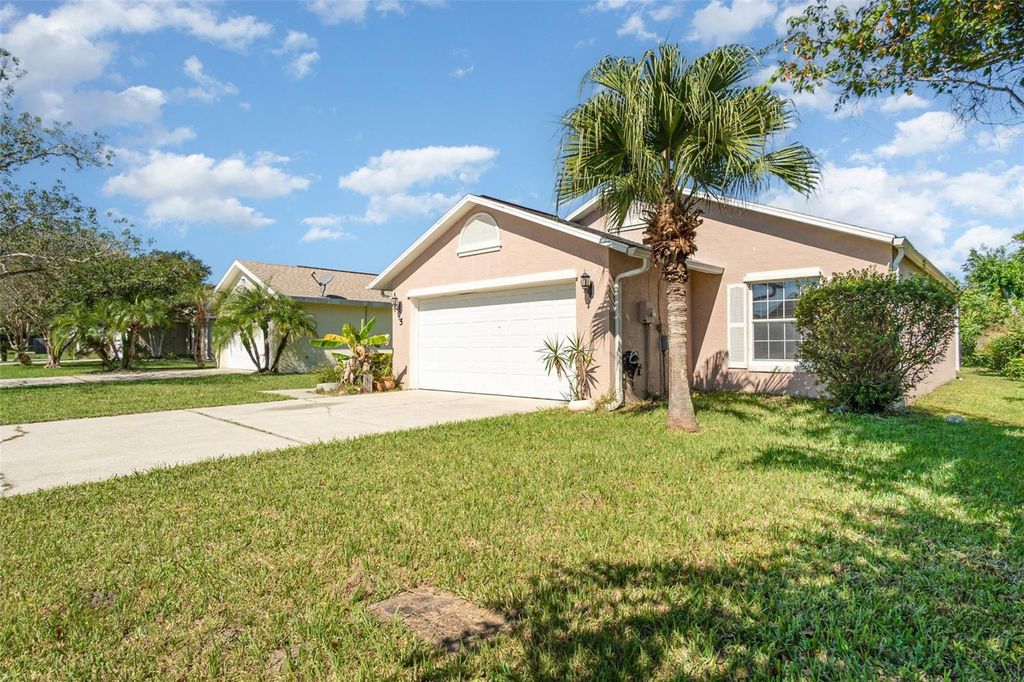 5 WOOD ACRE LANE, Palm Coast, FL 32164