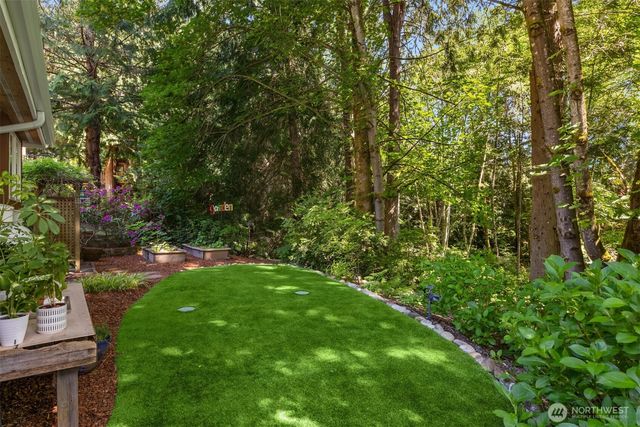 4560 ISLAND Avenue, Bainbridge Island, WA 98110