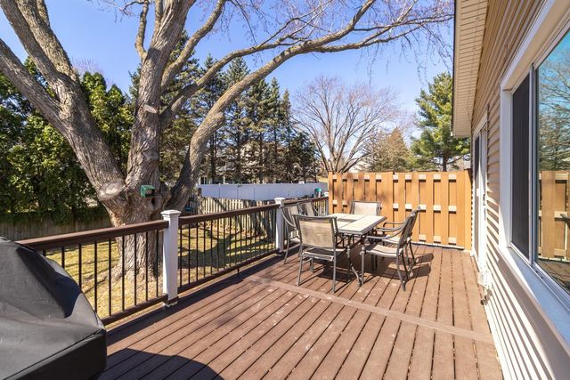 12025 Jasper Lane, Eden Prairie, MN 55347