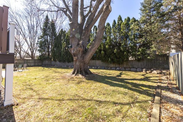 12025 Jasper Lane, Eden Prairie, MN 55347