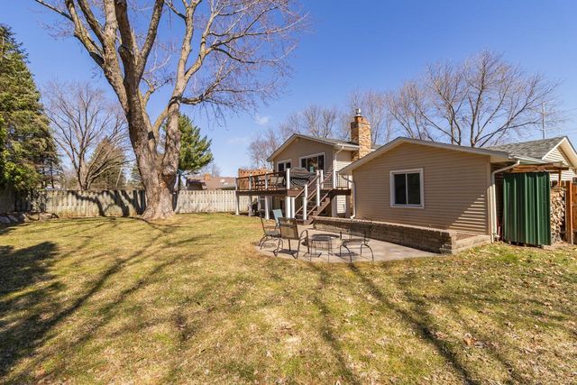 12025 Jasper Lane, Eden Prairie, MN 55347