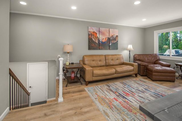 12025 Jasper Lane, Eden Prairie, MN 55347