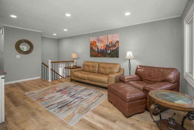 12025 Jasper Lane, Eden Prairie, MN 55347