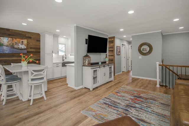 12025 Jasper Lane, Eden Prairie, MN 55347