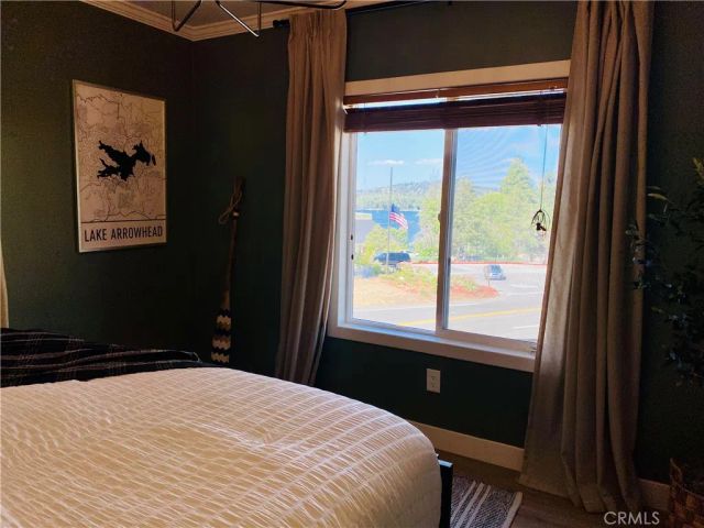 27981 Lakes Edge Road, Lake Arrowhead, CA 92352