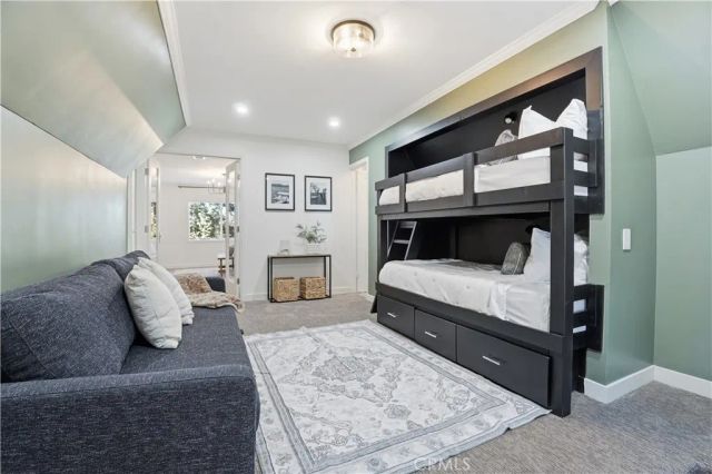 27981 Lakes Edge Road, Lake Arrowhead, CA 92352