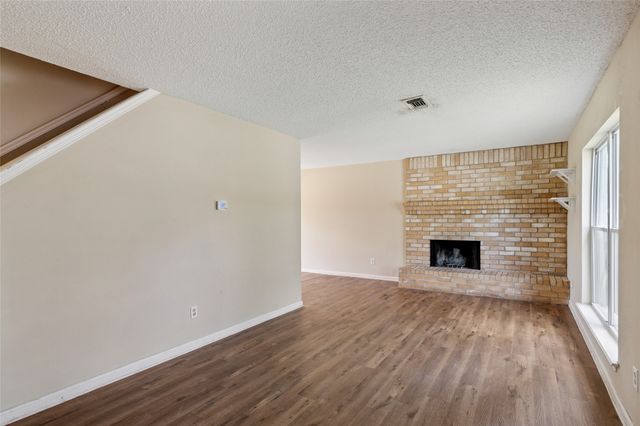 6569 Westridge Drive, Watauga, TX 76148
