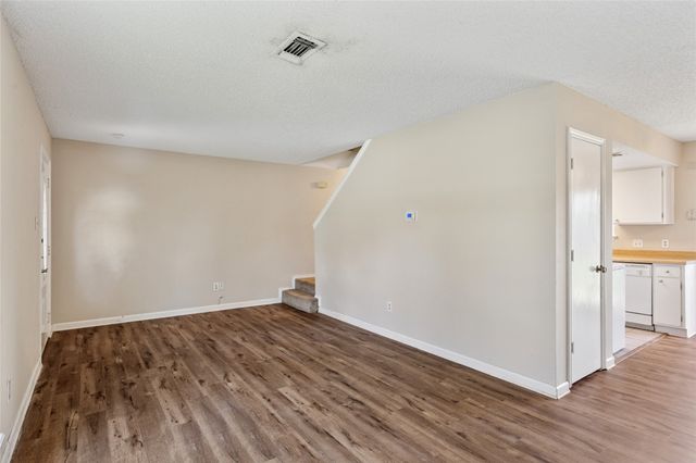 6569 Westridge Drive, Watauga, TX 76148