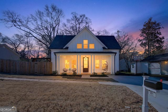 201 Marshall Avenue, Hogansville, GA 30230