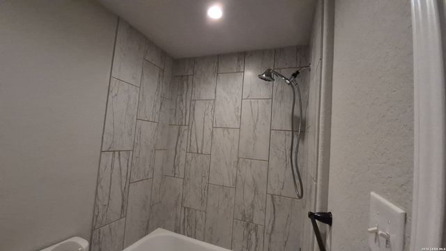 6311 Luglio Ln Unit 103, San Antonio, TX 78233