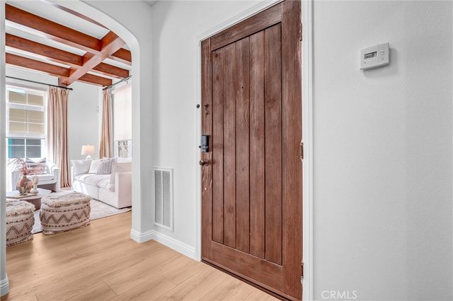 22 Arborside, Irvine, CA 92603