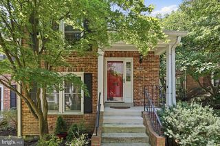 2510 S WALTER REED DR #3, Arlington, VA 22206