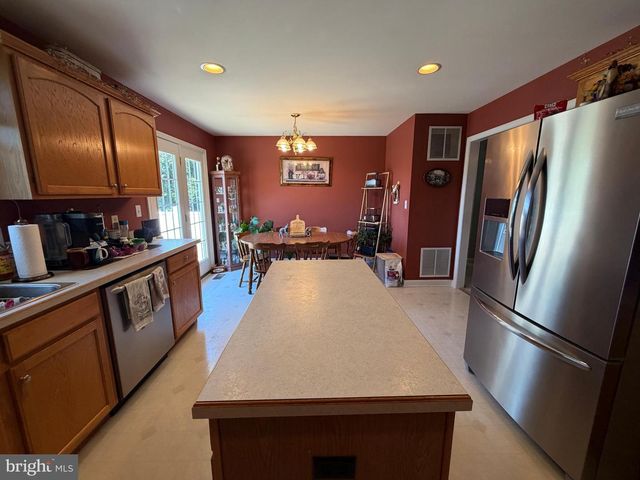 302 FRICK AVENUE, Waynesboro, PA 17268