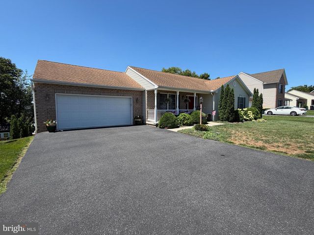 302 FRICK AVENUE, Waynesboro, PA 17268