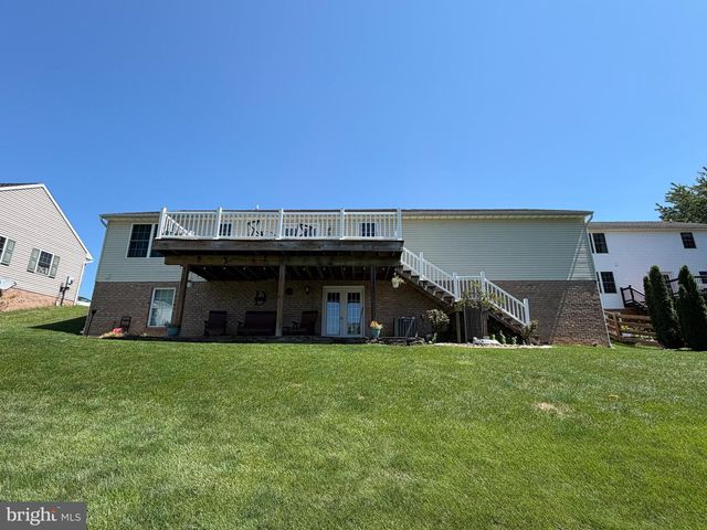 302 FRICK AVENUE, Waynesboro, PA 17268