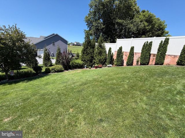 302 FRICK AVENUE, Waynesboro, PA 17268