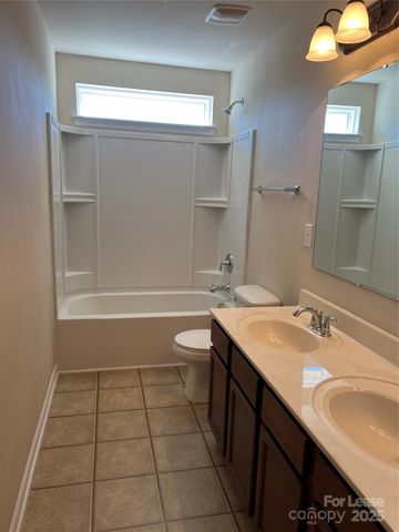 142 Saye Place, Mooresville, NC 28115